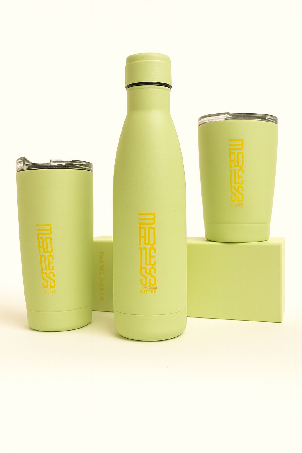 Botella TERMO Madness Coffee 500ml VERDE