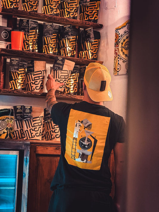 Camiseta Madness Coffee - Tostador